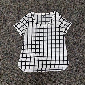 Banana Republic White and Black Grid Blouse